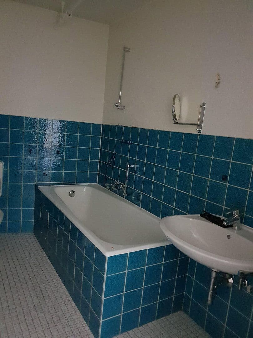 Pronájem bytu 2+1 64 m², Hauptstr. 51 - 53, Monheim am Rhein, Severní Porýní-Vestfálsko Pronájem bytu 2+1 64 m², Hauptstr. 51 - 53, Monheim am Rhein, Severní Porýní-Vestfálsko