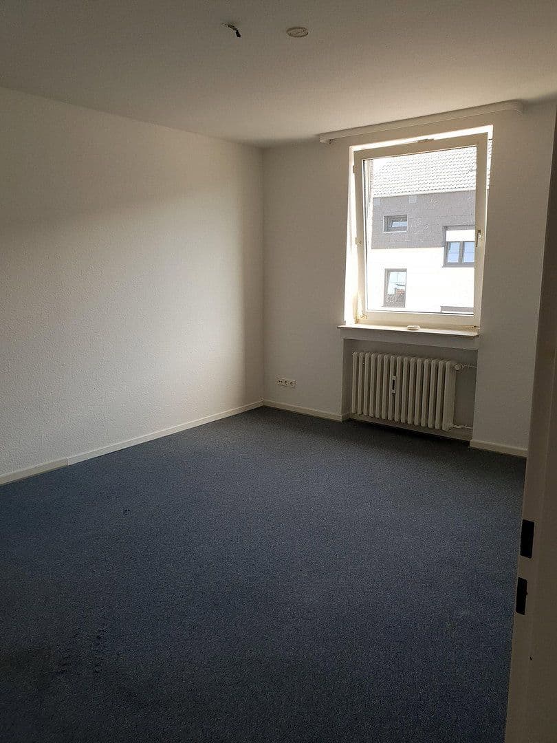 Pronájem bytu 2+1 64 m², Hauptstr. 51 - 53, Monheim am Rhein, Severní Porýní-Vestfálsko Pronájem bytu 2+1 64 m², Hauptstr. 51 - 53, Monheim am Rhein, Severní Porýní-Vestfálsko