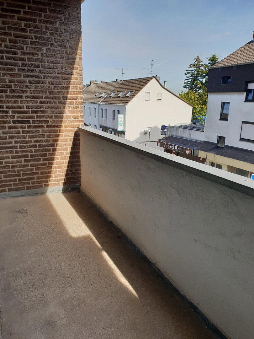 Pronájem bytu 2+1 64 m², Hauptstr. 51 - 53, Monheim am Rhein, Severní Porýní-Vestfálsko Pronájem bytu 2+1 64 m², Hauptstr. 51 - 53, Monheim am Rhein, Severní Porýní-Vestfálsko