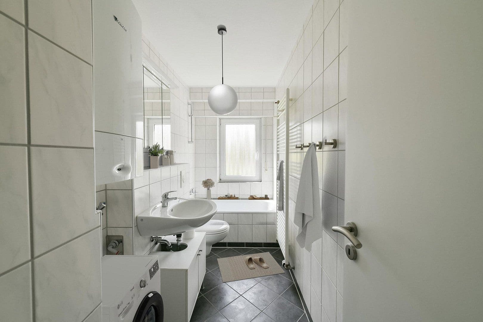 Prodej bytu 3+1 86 m², Karlsruhe, Bádensko-Württembersko Prodej bytu 3+1 86 m², Karlsruhe, Bádensko-Württembersko