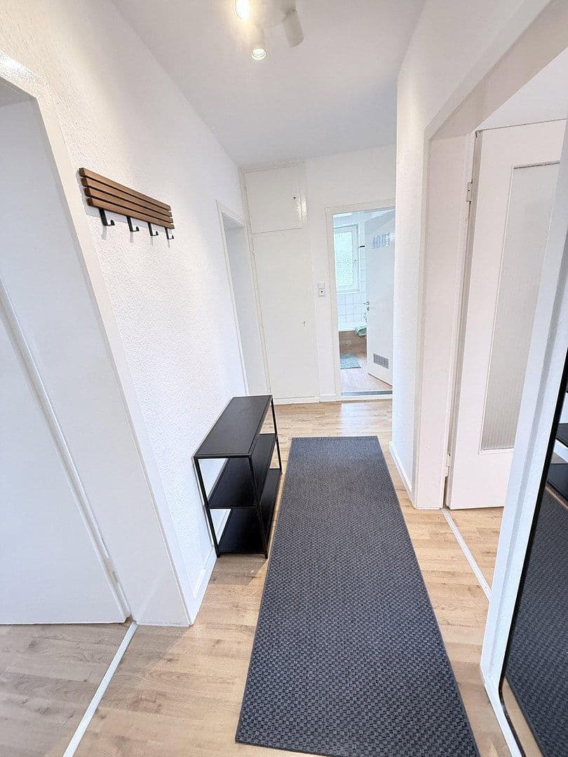 Pronájem bytu 3+1 65 m², Georgstraße 109, Bremerhaven, Bremen Pronájem bytu 3+1 65 m², Georgstraße 109, Bremerhaven, Bremen