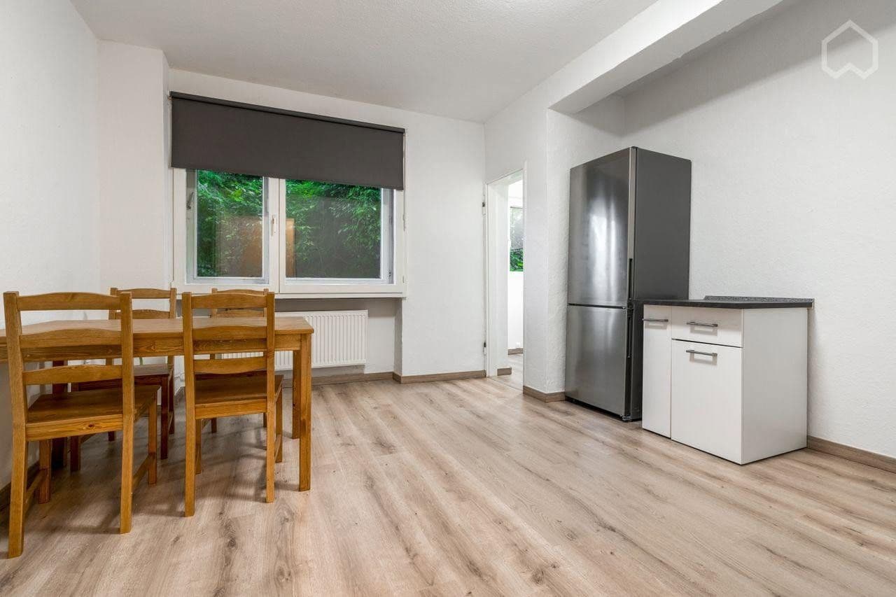Prodej bytu 3+1 60 m², Friedbergstraße 2a, Essen, Severní Porýní-Vestfálsko Prodej bytu 3+1 60 m², Friedbergstraße 2a, Essen, Severní Porýní-Vestfálsko