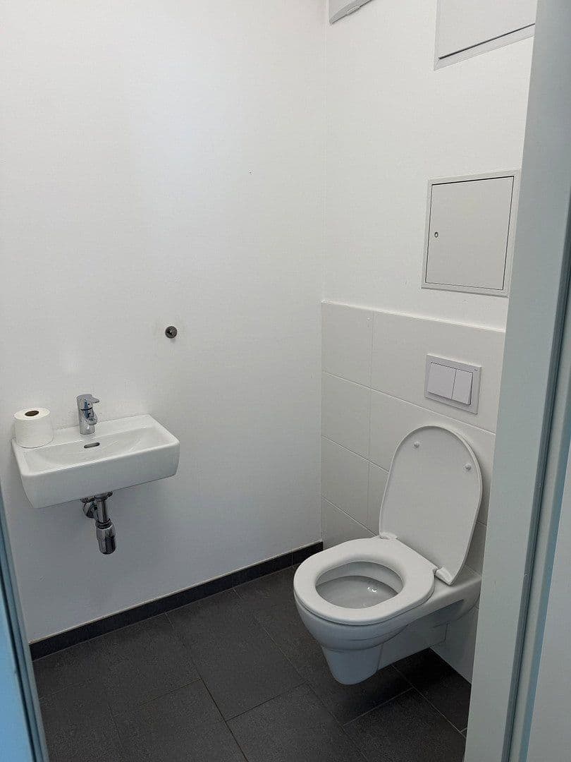 Pronájem bytu 2+1 55 m², Adolf Czettel Gasse 9, Wien, Wien Pronájem bytu 2+1 55 m², Adolf Czettel Gasse 9, Wien, Wien