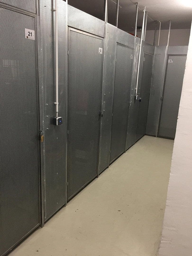 Pronájem bytu 3+1 58 m², Ohlstadter Str. 23, München, Bavorsko Pronájem bytu 3+1 58 m², Ohlstadter Str. 23, München, Bavorsko