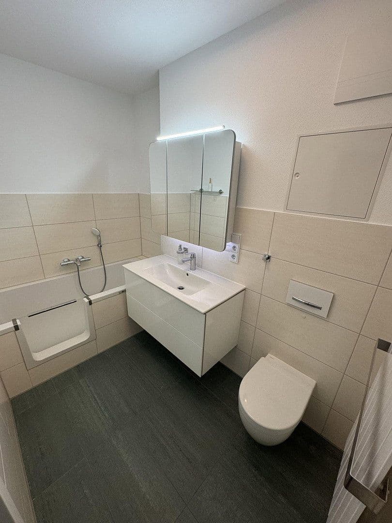 Prodej bytu 6+1 148 m², Rüdersdorf bei Berlin, Braniborsko Prodej bytu 6+1 148 m², Rüdersdorf bei Berlin, Braniborsko