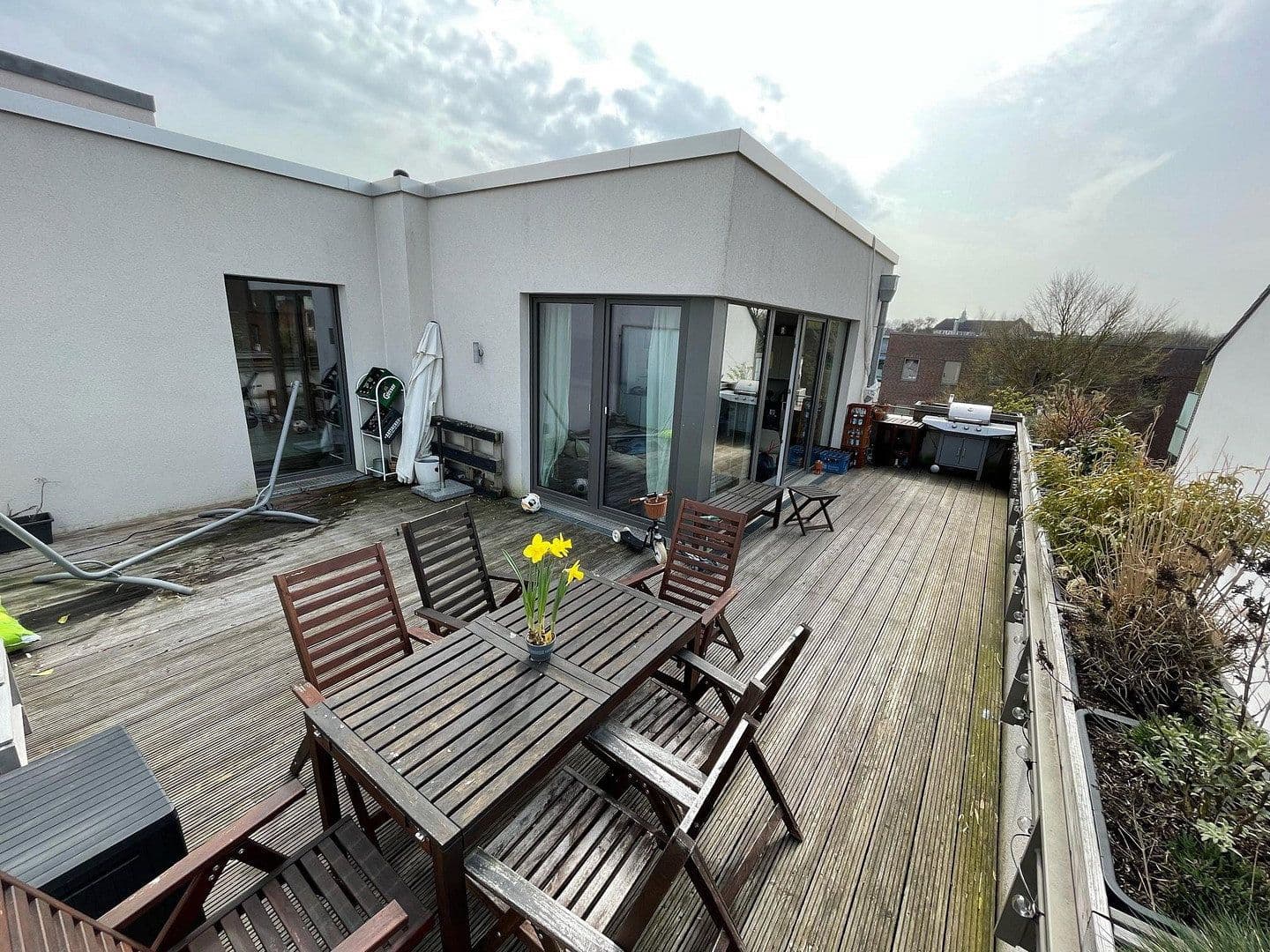 Pronájem bytu 3+1 90 m², Dianaweg 1, Hamburg, Hamburg Pronájem bytu 3+1 90 m², Dianaweg 1, Hamburg, Hamburg