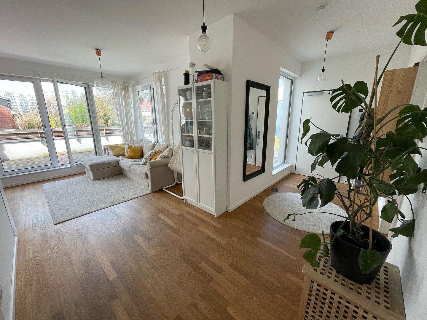 Pronájem bytu 3+1 90 m², Dianaweg 1, Hamburg, Hamburg Pronájem bytu 3+1 90 m², Dianaweg 1, Hamburg, Hamburg