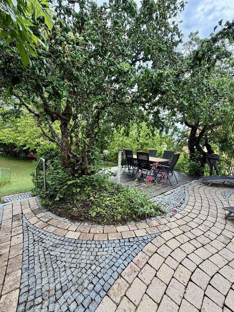 Prodej domu 189 m², pozemek 1.052 m², Odelzhausen, Bavorsko Prodej domu 189 m², pozemek 1.052 m², Odelzhausen, Bavorsko