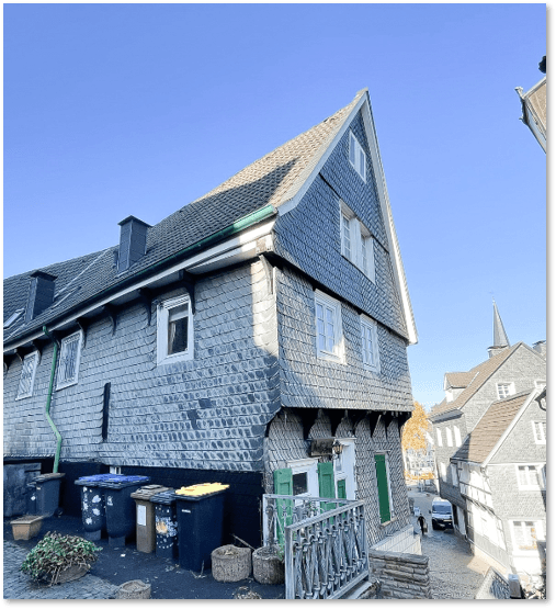 Prodej domu 370 m², pozemek 208 m², Hellerstr. 21 und 23, Velbert, Severní Porýní-Vestfálsko Prodej domu 370 m², pozemek 208 m², Hellerstr. 21 und 23, Velbert, Severní Porýní-Vestfálsko