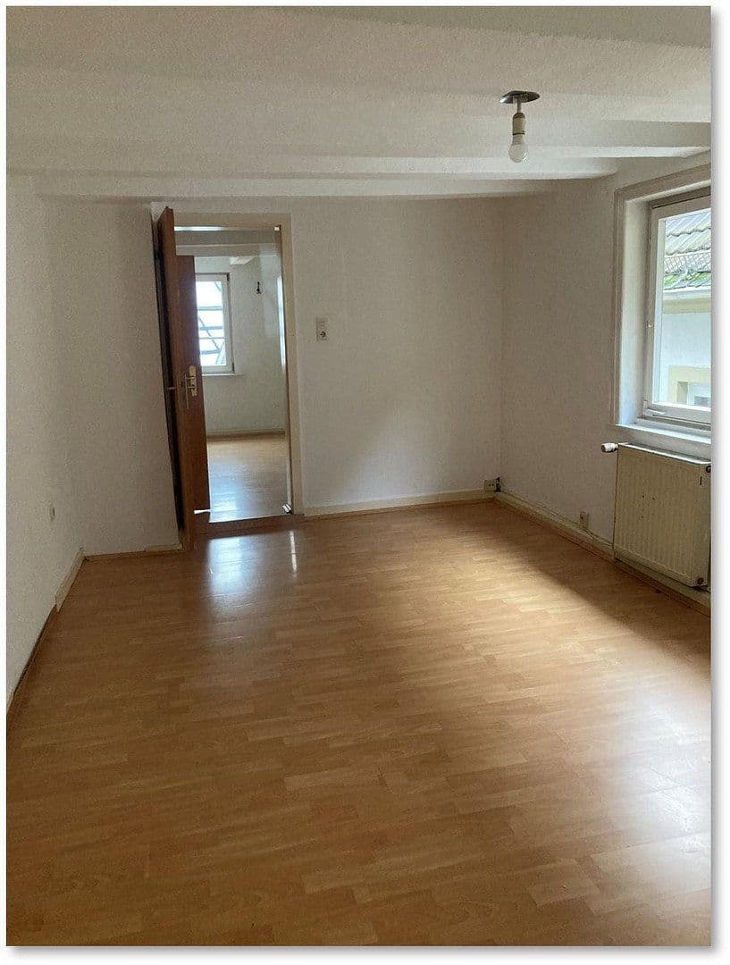 Prodej domu 370 m², pozemek 208 m², Hellerstr. 21 und 23, Velbert, Severní Porýní-Vestfálsko Prodej domu 370 m², pozemek 208 m², Hellerstr. 21 und 23, Velbert, Severní Porýní-Vestfálsko