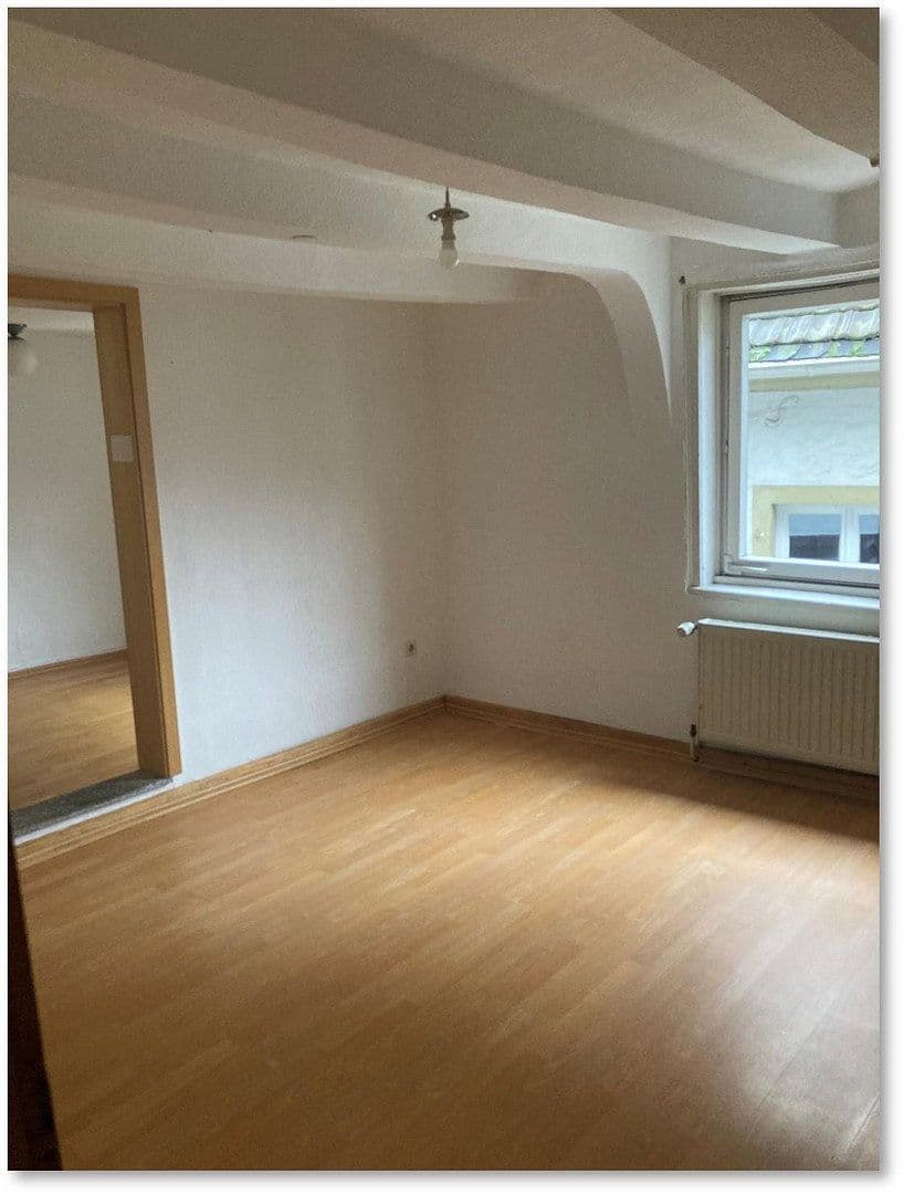 Prodej domu 370 m², pozemek 208 m², Hellerstr. 21 und 23, Velbert, Severní Porýní-Vestfálsko Prodej domu 370 m², pozemek 208 m², Hellerstr. 21 und 23, Velbert, Severní Porýní-Vestfálsko