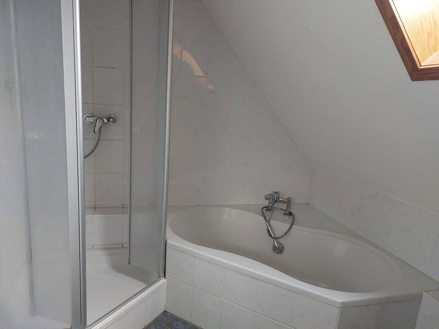Prodej domu 260 m², pozemek 453 m², Groß-Gerau, Hessen Prodej domu 260 m², pozemek 453 m², Groß-Gerau, Hessen