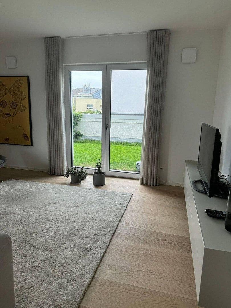 Prodej bytu 3+kk 102 m², Steinbach (Taunus), Hessen Prodej bytu 3+kk 102 m², Steinbach (Taunus), Hessen