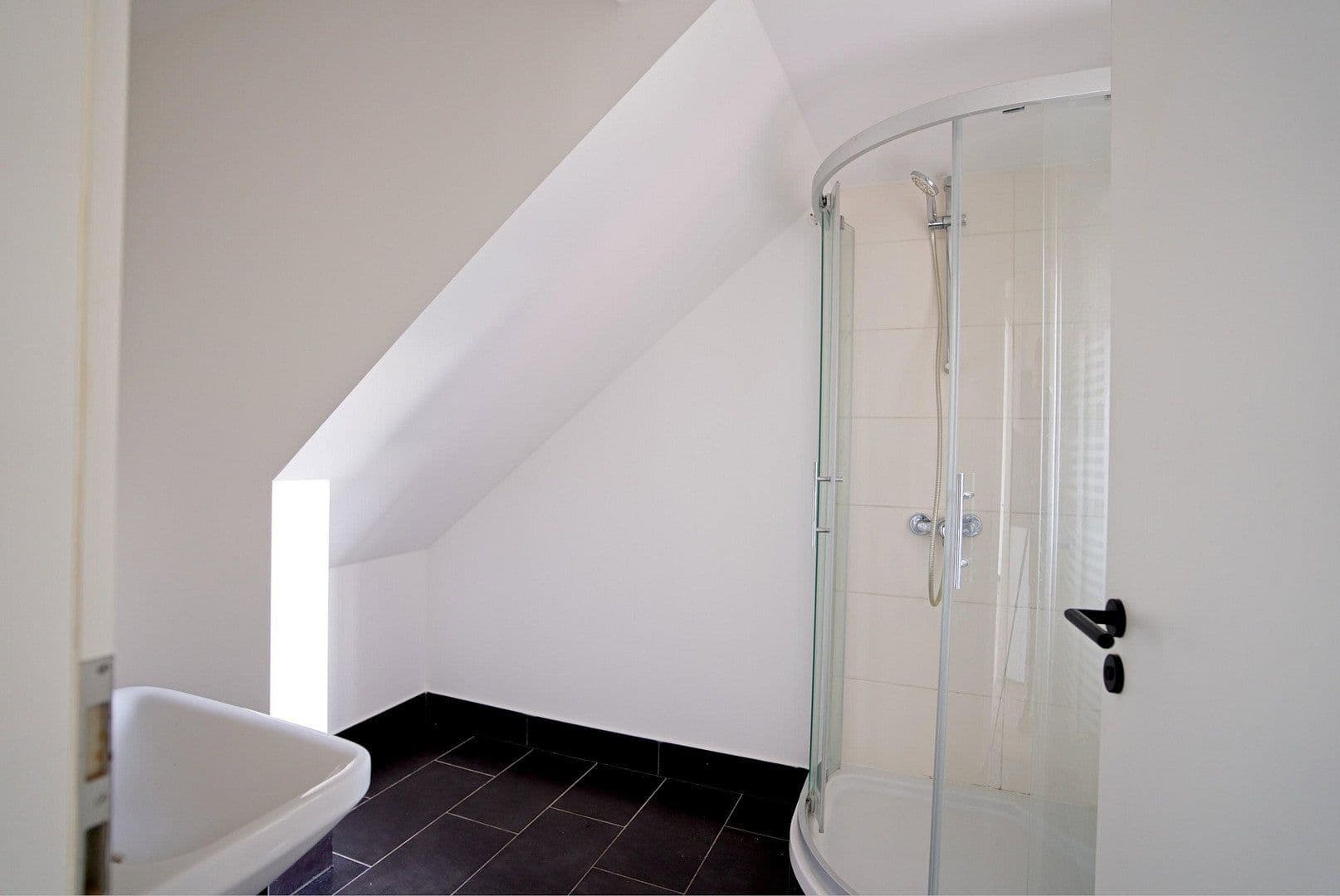 Pronájem bytu 4+1 120 m², Herrenruhmweg 9, Trittau, Šlesvicko-Holštýnsko Pronájem bytu 4+1 120 m², Herrenruhmweg 9, Trittau, Šlesvicko-Holštýnsko