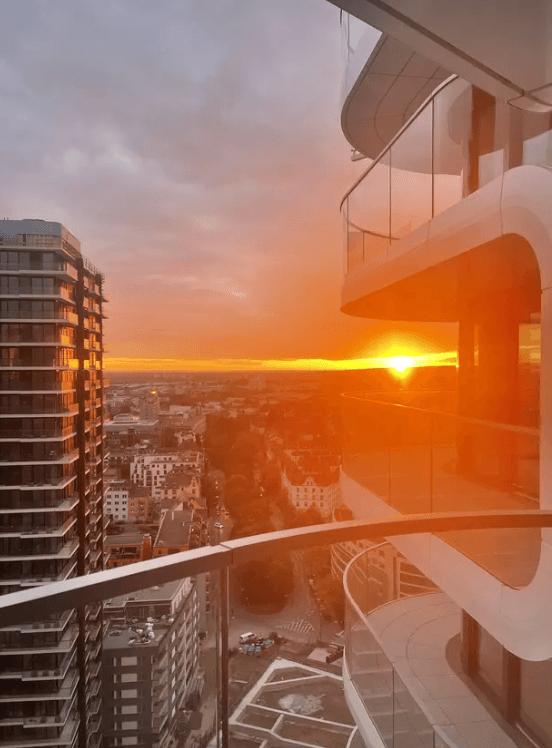 Pronájem bytu 4+1 112 m², Frankfurt, Hessen Pronájem bytu 4+1 112 m², Frankfurt, Hessen