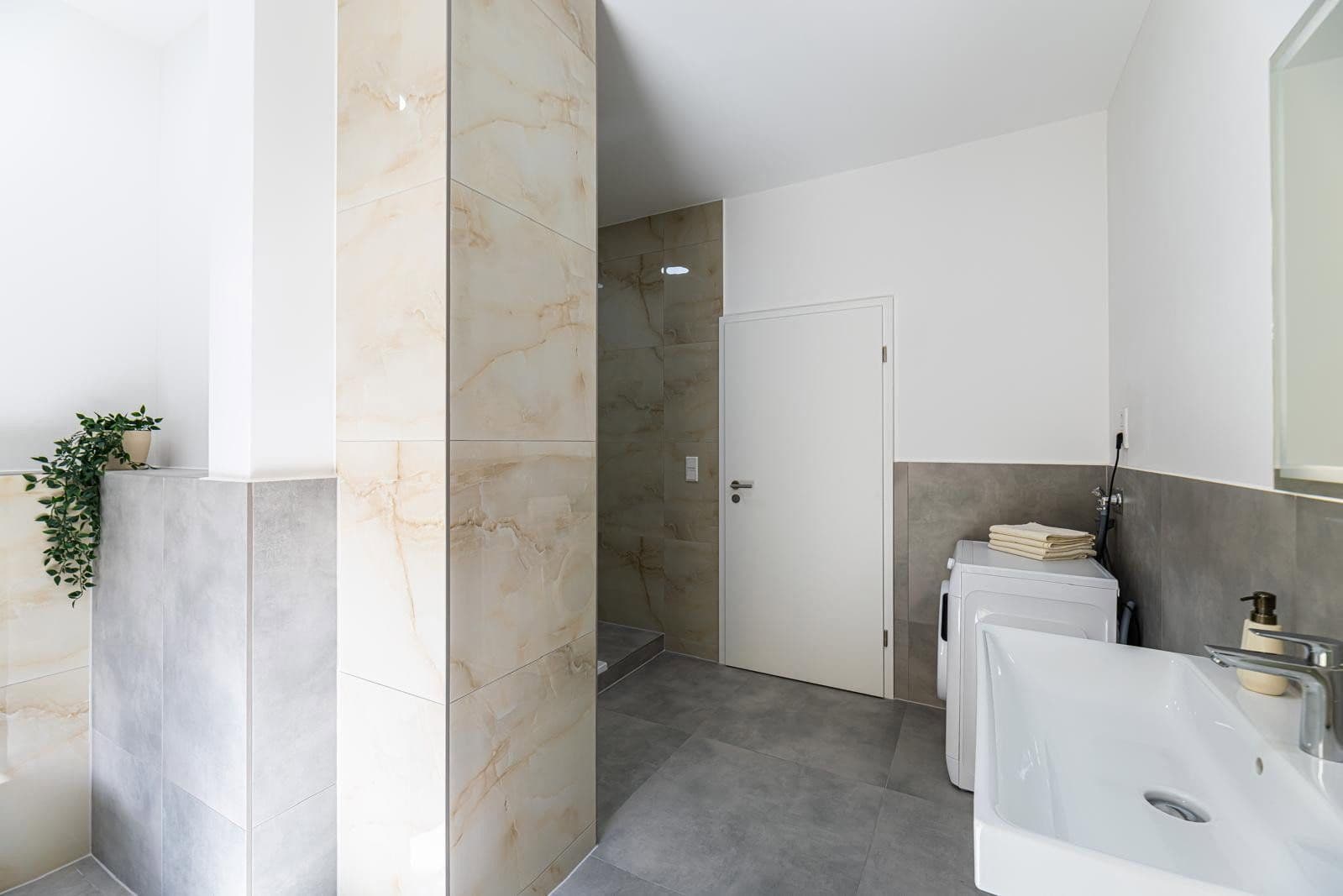 Pronájem bytu 2+1 60 m², Schoppershofstraße 32, Nürnberg, Bavorsko Pronájem bytu 2+1 60 m², Schoppershofstraße 32, Nürnberg, Bavorsko