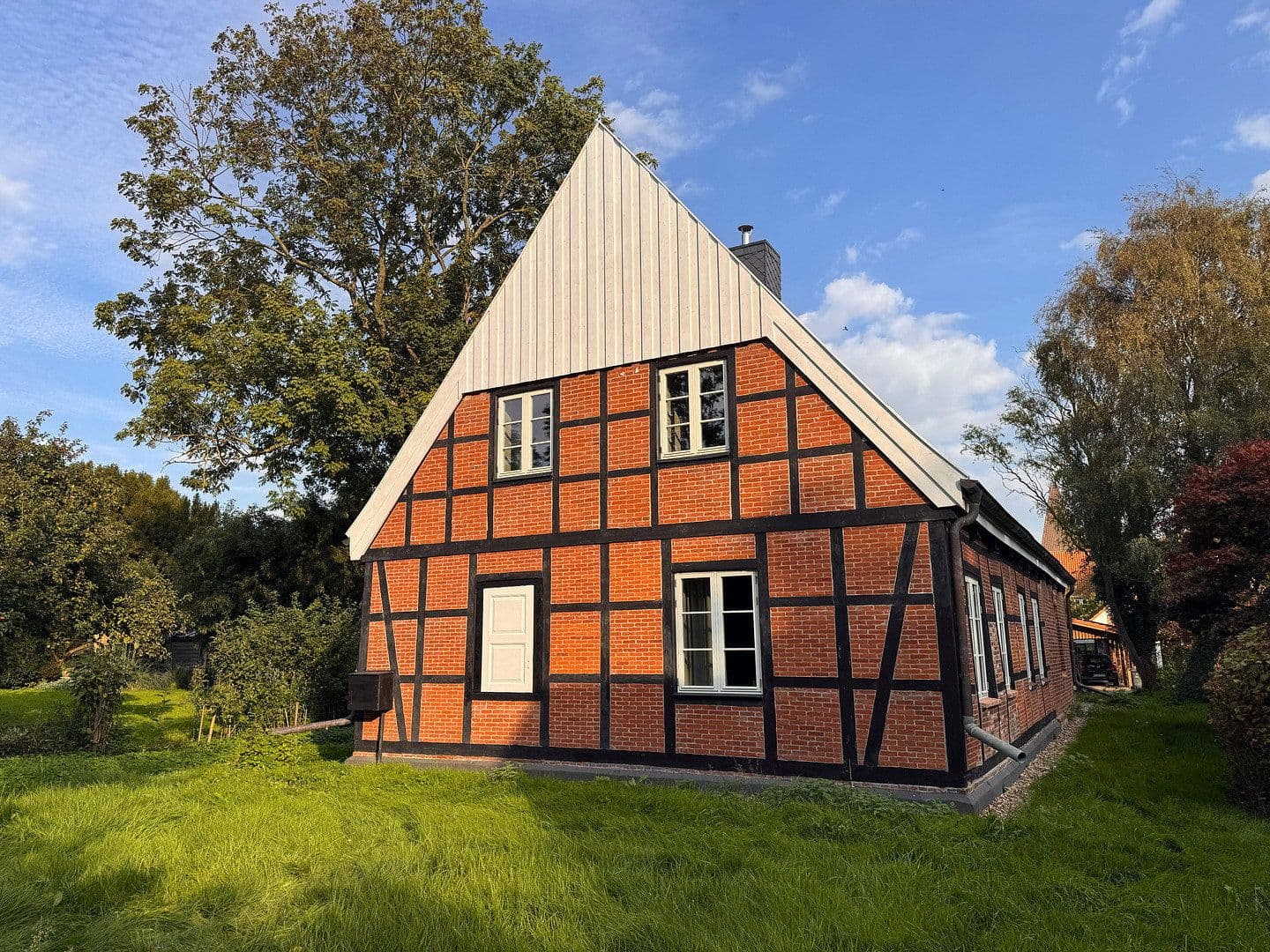 Prodej domu 180 m², pozemek 970 m², Balje, Dolní Sasko Prodej domu 180 m², pozemek 970 m², Balje, Dolní Sasko