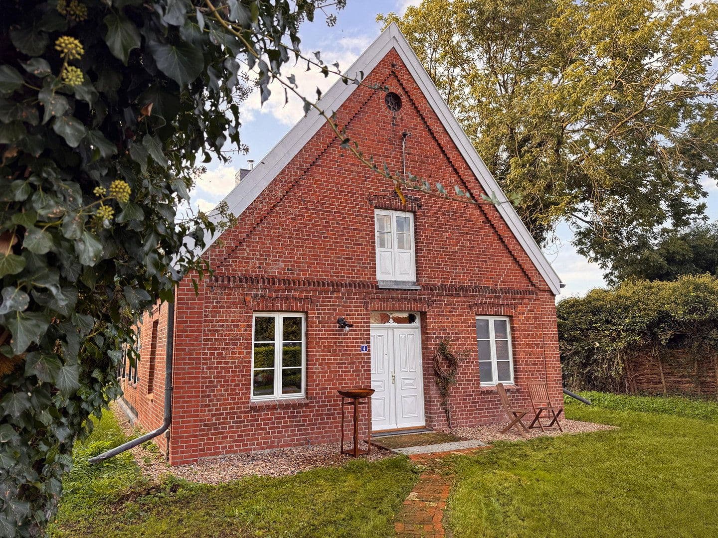 Prodej domu 180 m², pozemek 970 m², Balje, Dolní Sasko Prodej domu 180 m², pozemek 970 m², Balje, Dolní Sasko