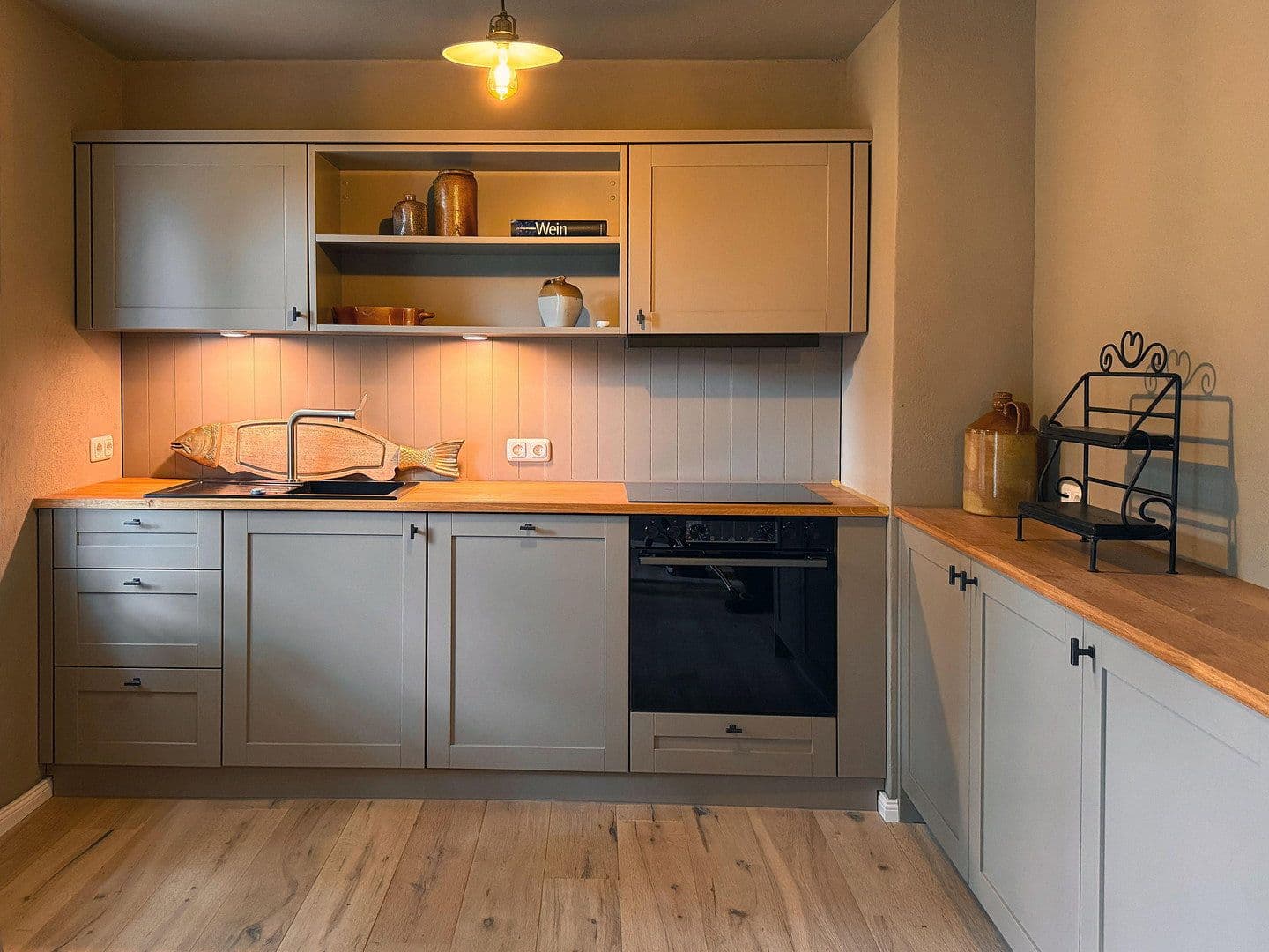Prodej domu 180 m², pozemek 970 m², Balje, Dolní Sasko Prodej domu 180 m², pozemek 970 m², Balje, Dolní Sasko