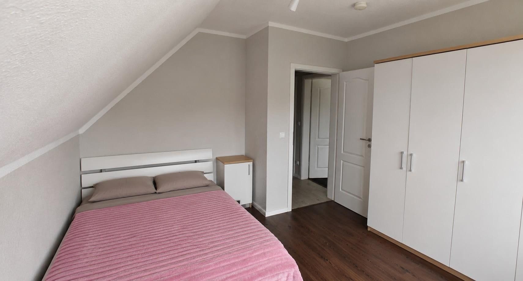 Prodej domu 128 m², pozemek 396 m², Buchholz in der Nordheide, Dolní Sasko Prodej domu 128 m², pozemek 396 m², Buchholz in der Nordheide, Dolní Sasko