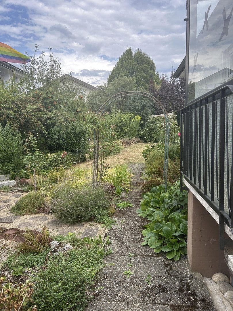 Prodej domu 145 m², pozemek 704 m², Schlat, Bádensko-Württembersko Prodej domu 145 m², pozemek 704 m², Schlat, Bádensko-Württembersko