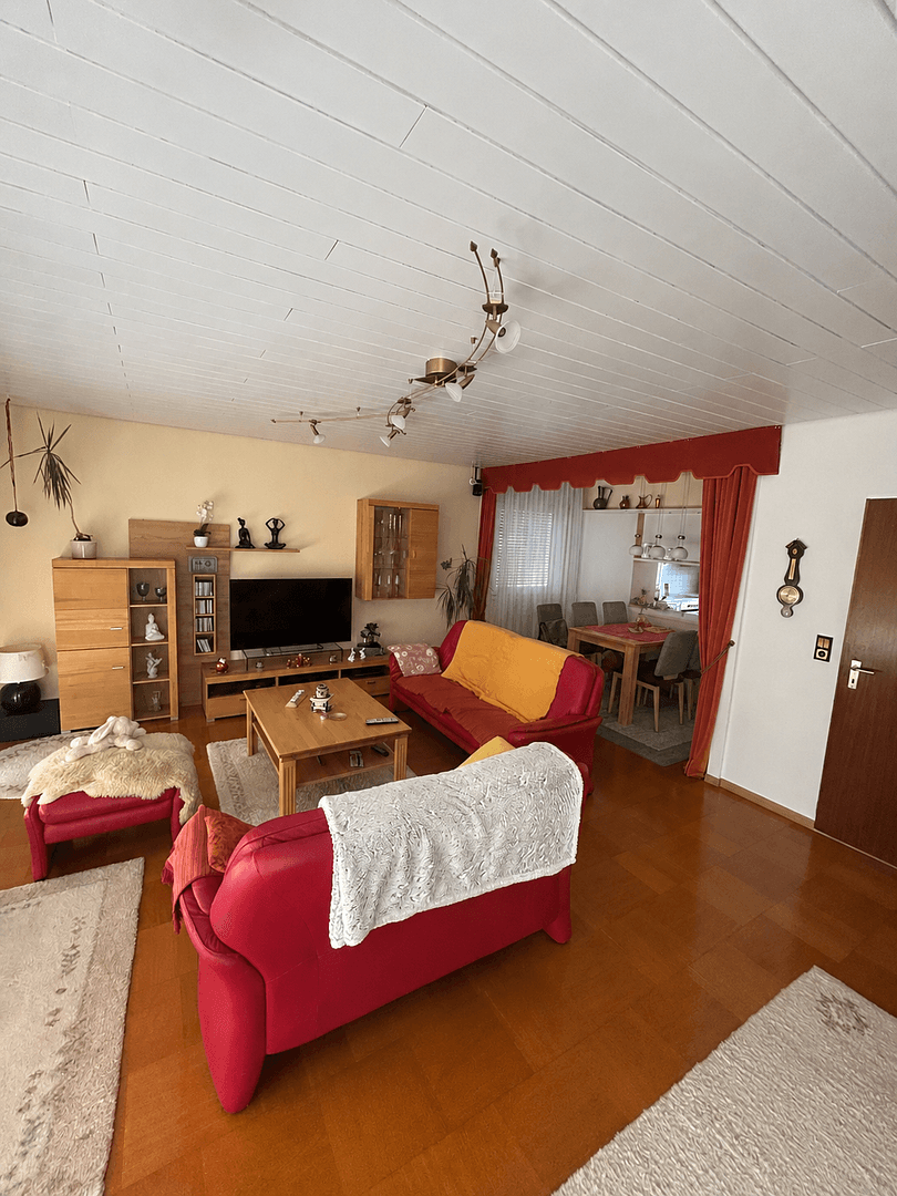 Prodej domu 145 m², pozemek 704 m², Schlat, Bádensko-Württembersko Prodej domu 145 m², pozemek 704 m², Schlat, Bádensko-Württembersko