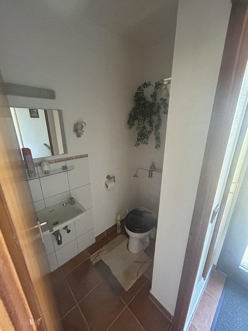 Prodej domu 145 m², pozemek 704 m², Schlat, Bádensko-Württembersko Prodej domu 145 m², pozemek 704 m², Schlat, Bádensko-Württembersko
