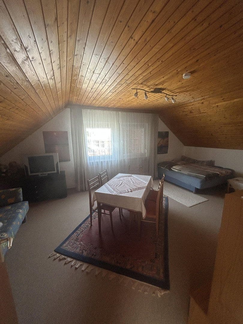Prodej domu 145 m², pozemek 704 m², Schlat, Bádensko-Württembersko Prodej domu 145 m², pozemek 704 m², Schlat, Bádensko-Württembersko