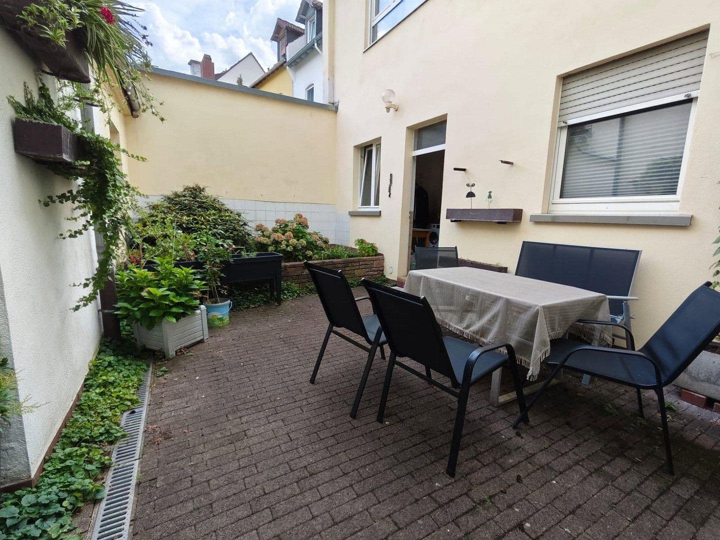 Pronájem bytu 4+1 97 m², Emrichruhstraße 41, Mainz, Porýní-Falc Pronájem bytu 4+1 97 m², Emrichruhstraße 41, Mainz, Porýní-Falc