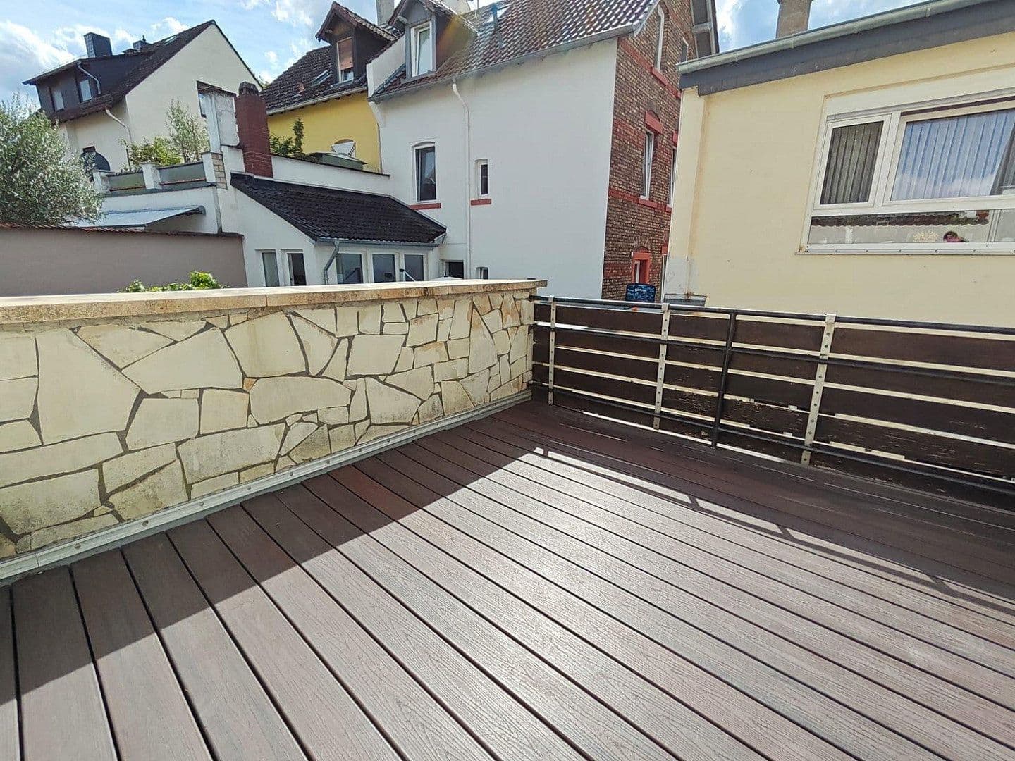 Pronájem bytu 4+1 97 m², Emrichruhstraße 41, Mainz, Porýní-Falc Pronájem bytu 4+1 97 m², Emrichruhstraße 41, Mainz, Porýní-Falc