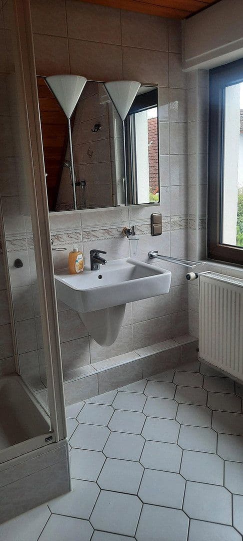 Prodej domu 145 m², pozemek 500 m², Hasselroth, Hessen Prodej domu 145 m², pozemek 500 m², Hasselroth, Hessen