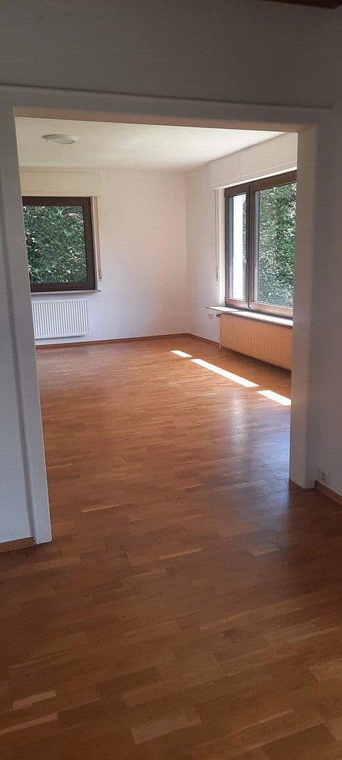 Prodej domu 145 m², pozemek 500 m², Hasselroth, Hessen Prodej domu 145 m², pozemek 500 m², Hasselroth, Hessen