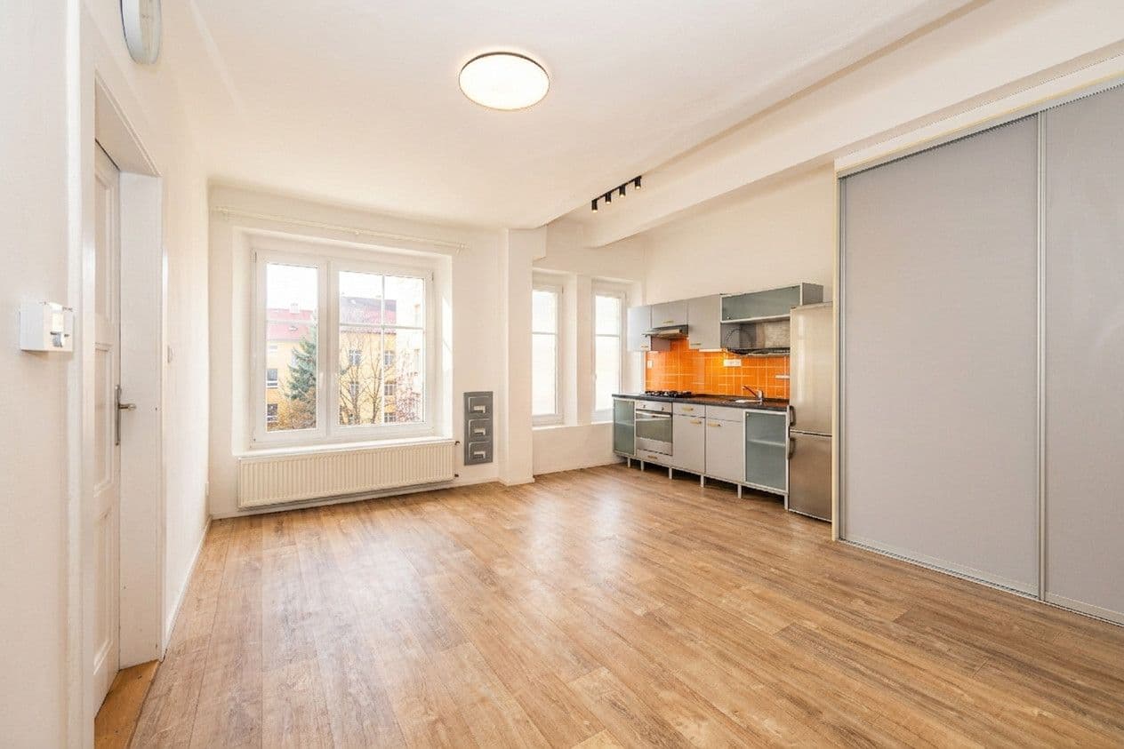 Pronájem bytu 2+kk 48 m², Františka Kadlece, Praha, Praha Pronájem bytu 2+kk 48 m², Františka Kadlece, Praha, Praha