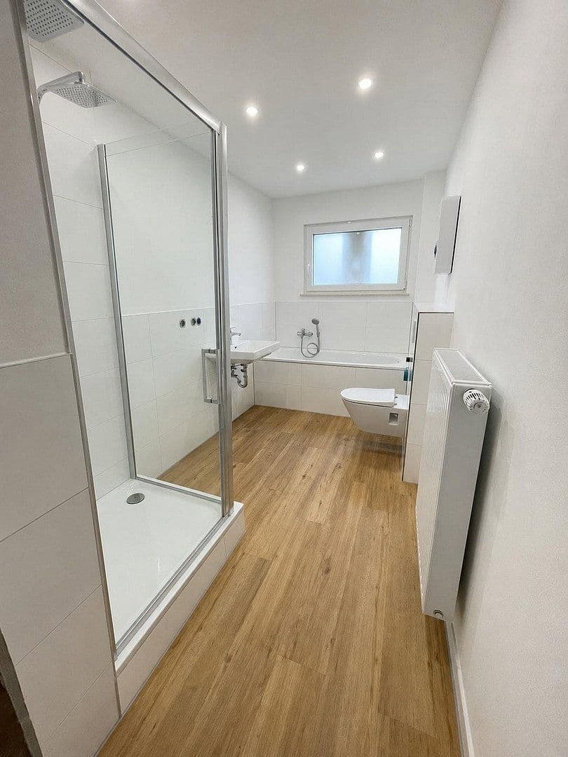 Pronájem bytu 3+1 58 m², Bedburg, Severní Porýní-Vestfálsko Pronájem bytu 3+1 58 m², Bedburg, Severní Porýní-Vestfálsko