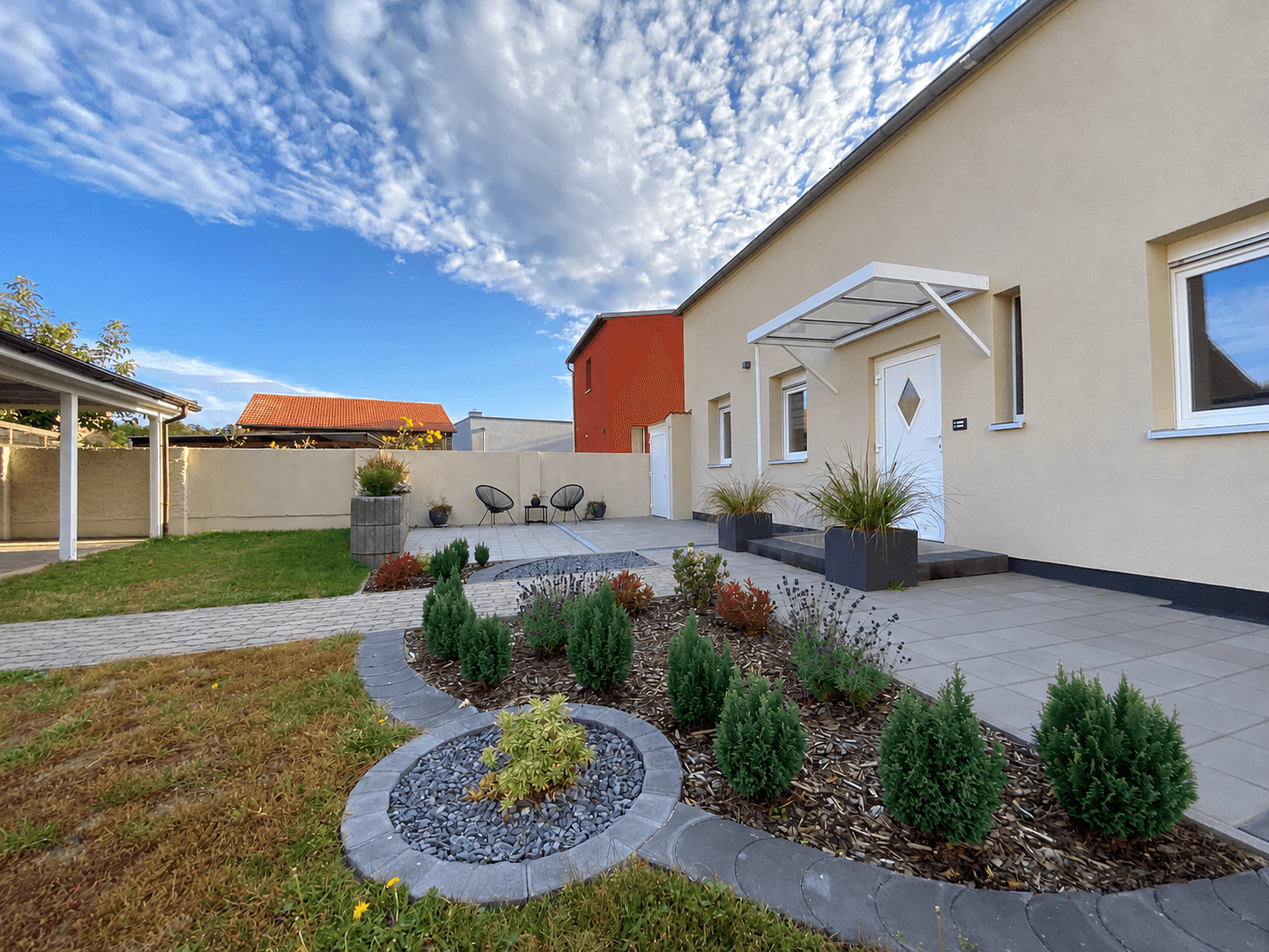 Prodej domu 299 m², pozemek 5.806 m², Mittenwalde, Braniborsko Prodej domu 299 m², pozemek 5.806 m², Mittenwalde, Braniborsko