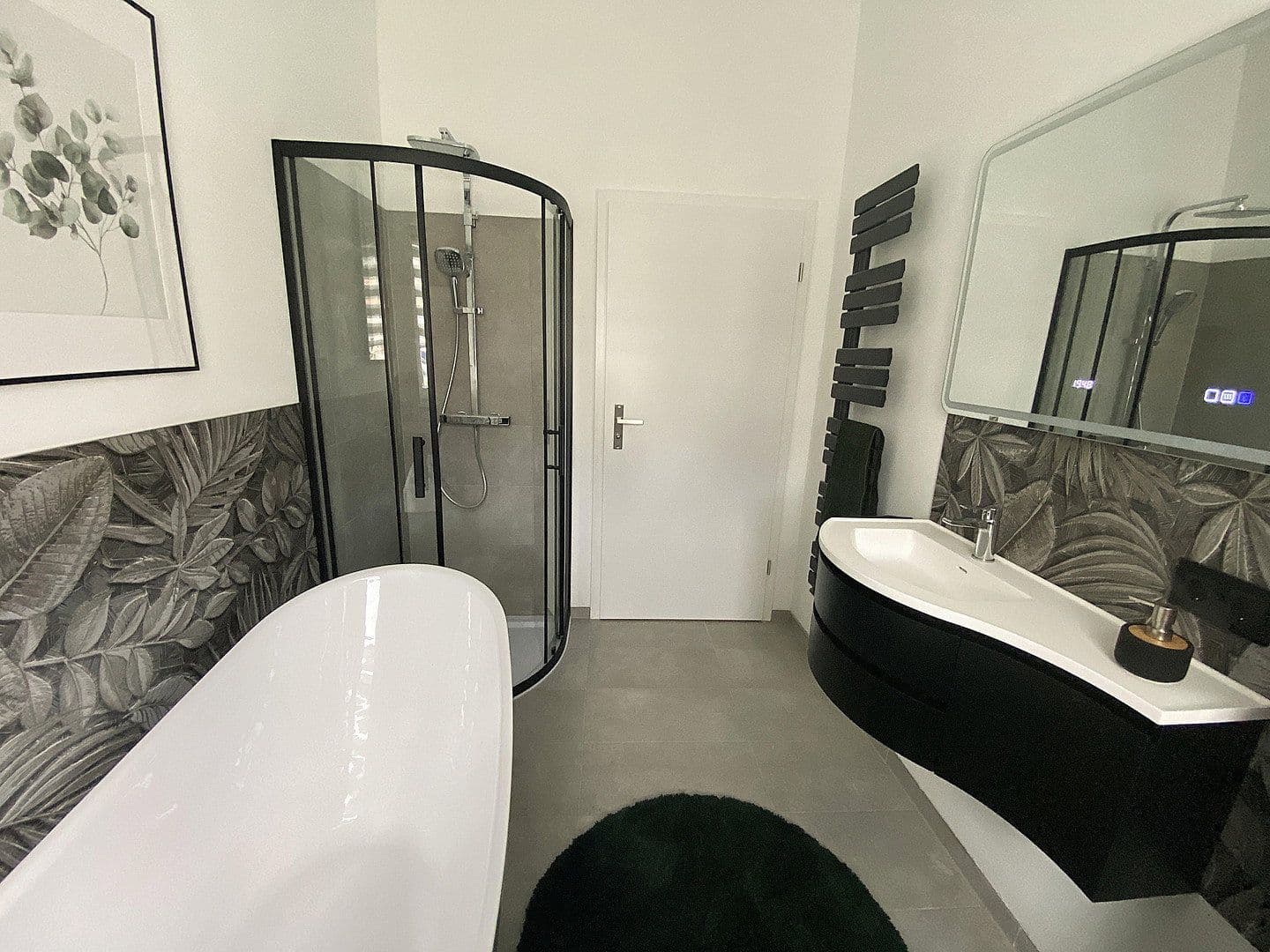 Prodej domu 299 m², pozemek 5.806 m², Mittenwalde, Braniborsko Prodej domu 299 m², pozemek 5.806 m², Mittenwalde, Braniborsko