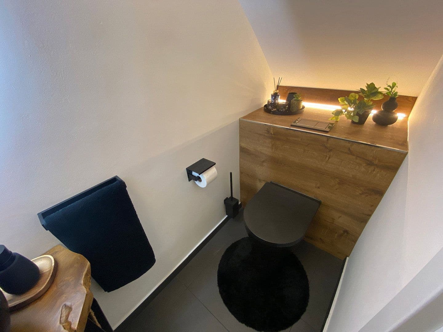 Prodej domu 299 m², pozemek 5.806 m², Mittenwalde, Braniborsko Prodej domu 299 m², pozemek 5.806 m², Mittenwalde, Braniborsko