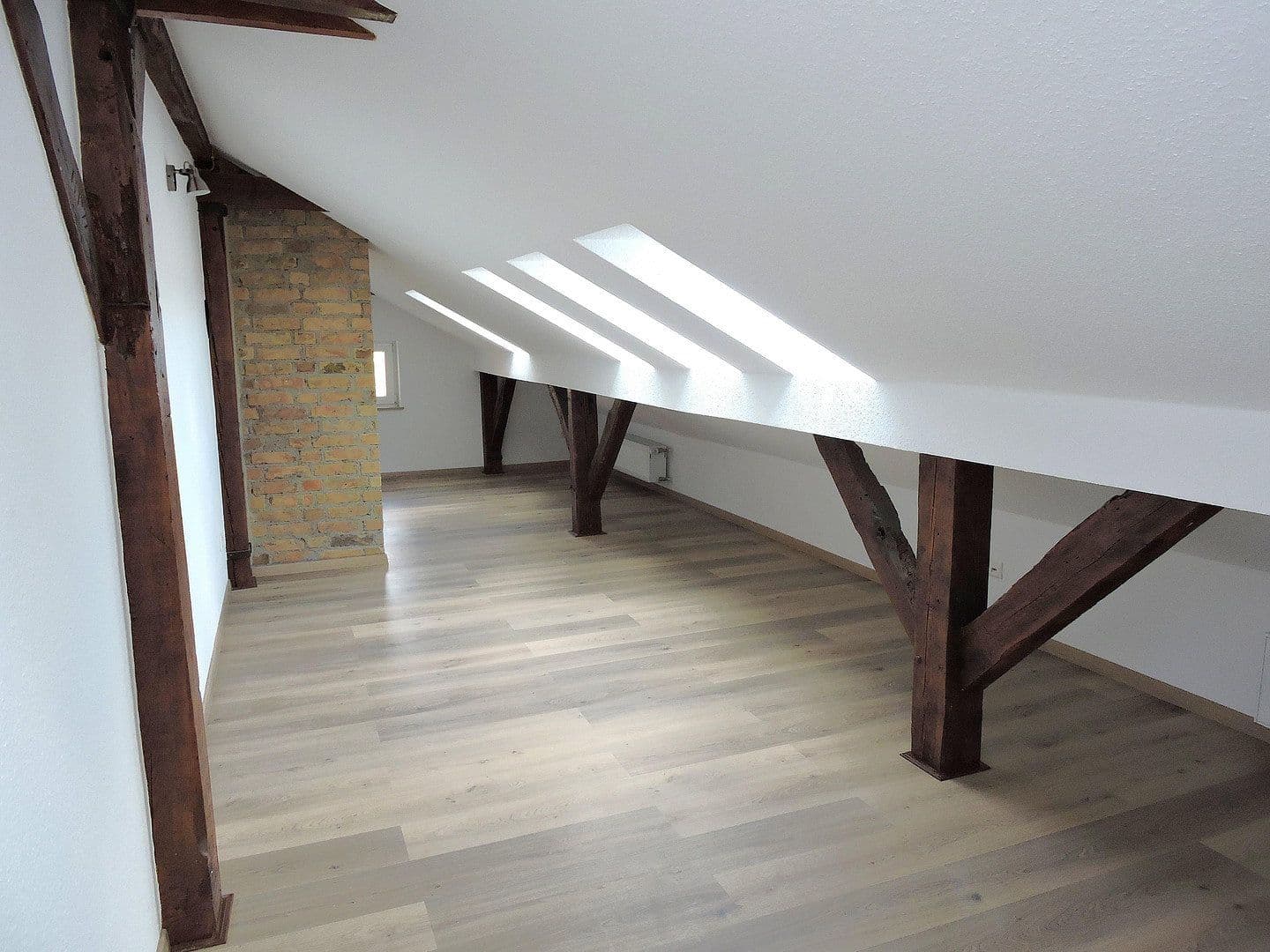 Prodej domu 299 m², pozemek 5.806 m², Mittenwalde, Braniborsko Prodej domu 299 m², pozemek 5.806 m², Mittenwalde, Braniborsko