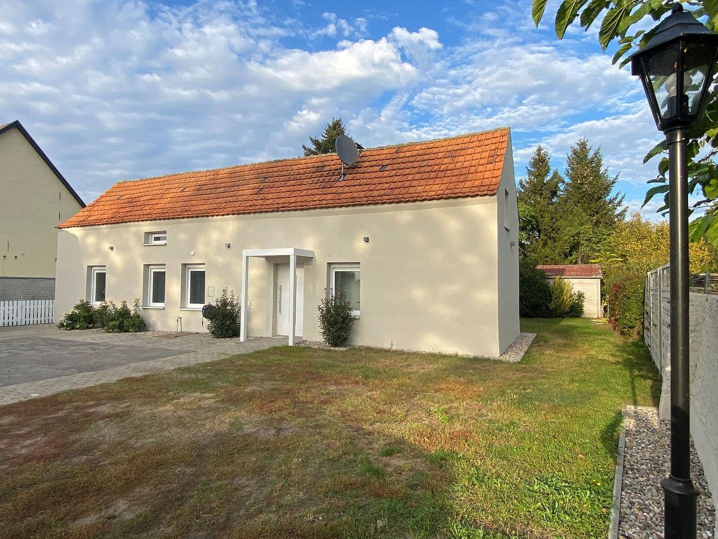 Prodej domu 299 m², pozemek 5.806 m², Mittenwalde, Braniborsko Prodej domu 299 m², pozemek 5.806 m², Mittenwalde, Braniborsko