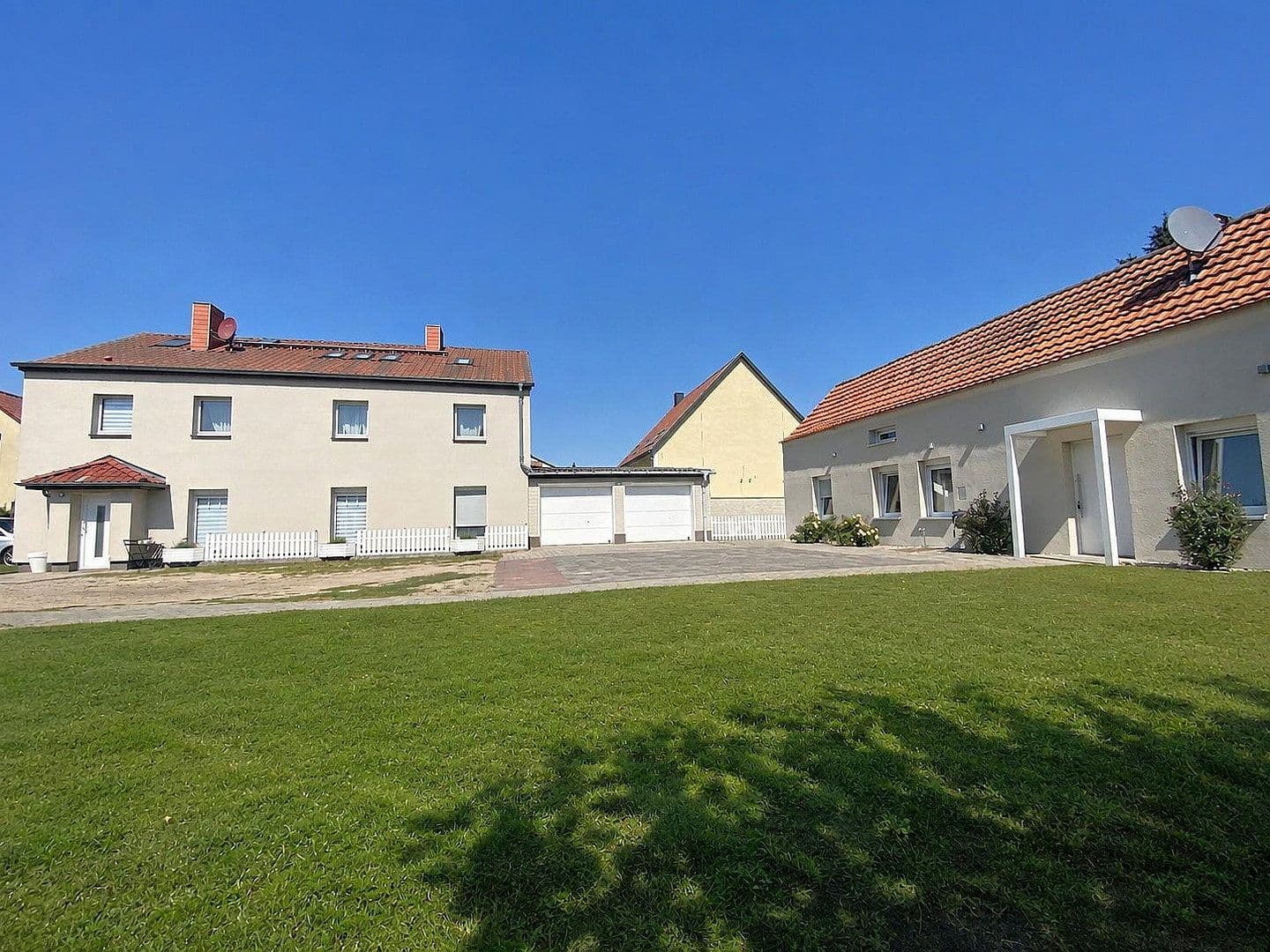 Prodej domu 299 m², pozemek 5.806 m², Mittenwalde, Braniborsko Prodej domu 299 m², pozemek 5.806 m², Mittenwalde, Braniborsko