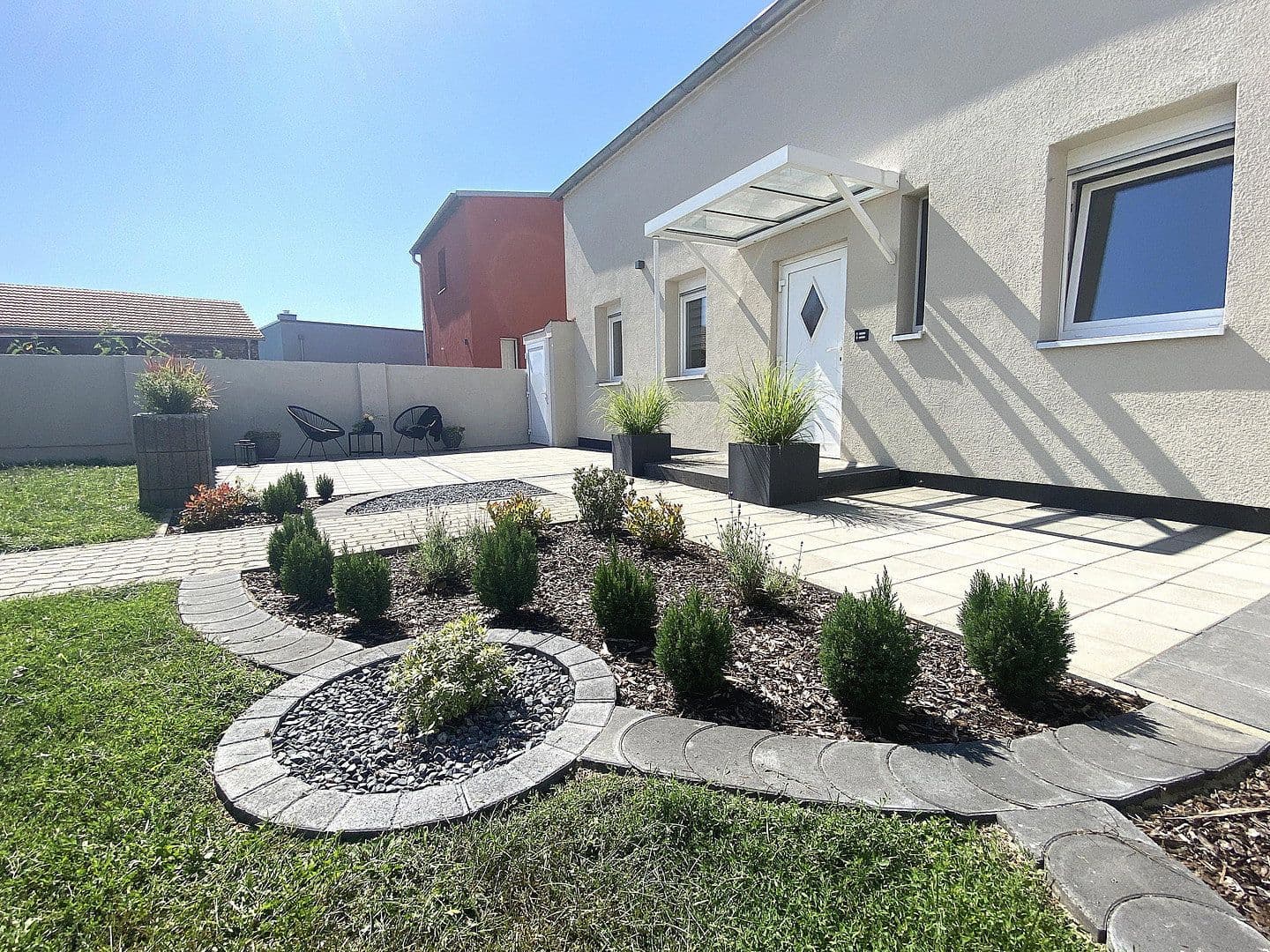 Prodej domu 299 m², pozemek 5.806 m², Mittenwalde, Braniborsko Prodej domu 299 m², pozemek 5.806 m², Mittenwalde, Braniborsko