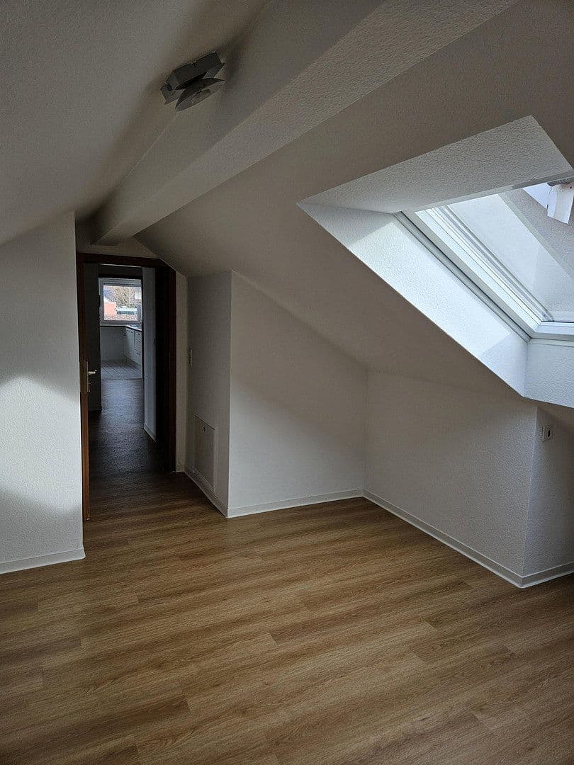 Pronájem bytu 2+kk 65 m², Salach, Bádensko-Württembersko Pronájem bytu 2+kk 65 m², Salach, Bádensko-Württembersko