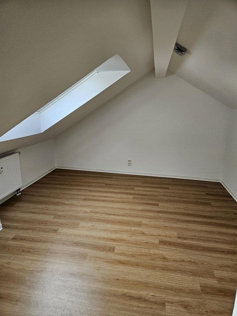 Pronájem bytu 2+kk 65 m², Salach, Bádensko-Württembersko Pronájem bytu 2+kk 65 m², Salach, Bádensko-Württembersko