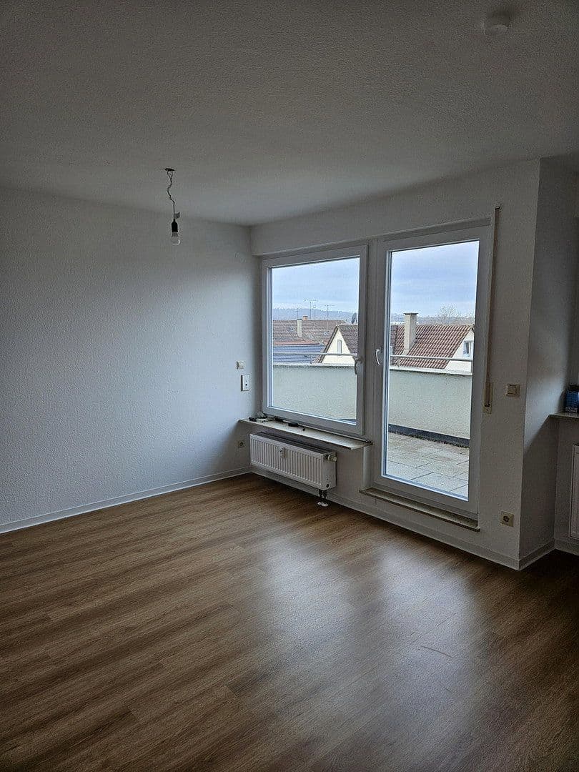 Pronájem bytu 2+kk 65 m², Salach, Bádensko-Württembersko Pronájem bytu 2+kk 65 m², Salach, Bádensko-Württembersko
