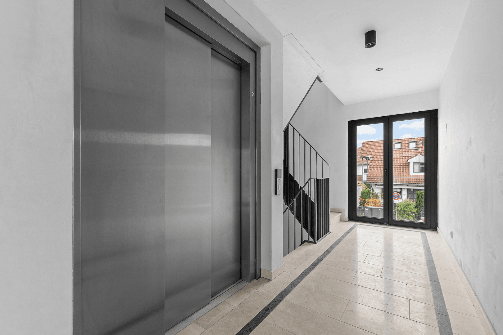 Pronájem bytu 3+1 59 m², Goteboldstraße 46, München, Bavorsko Pronájem bytu 3+1 59 m², Goteboldstraße 46, München, Bavorsko