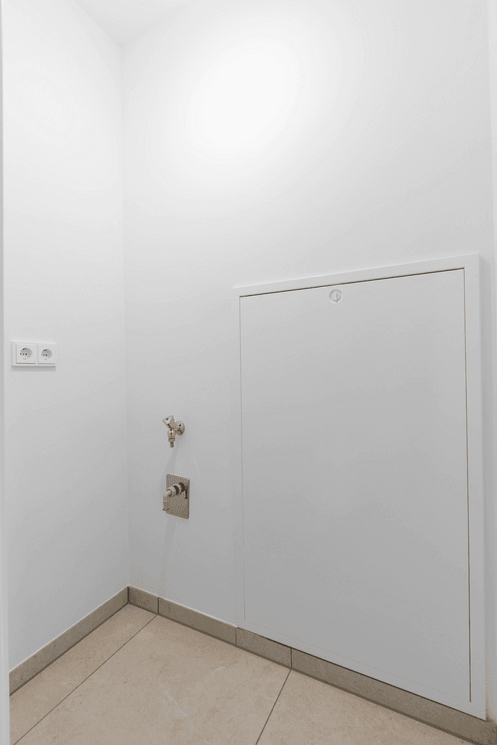 Pronájem bytu 3+1 59 m², Goteboldstraße 46, München, Bavorsko Pronájem bytu 3+1 59 m², Goteboldstraße 46, München, Bavorsko