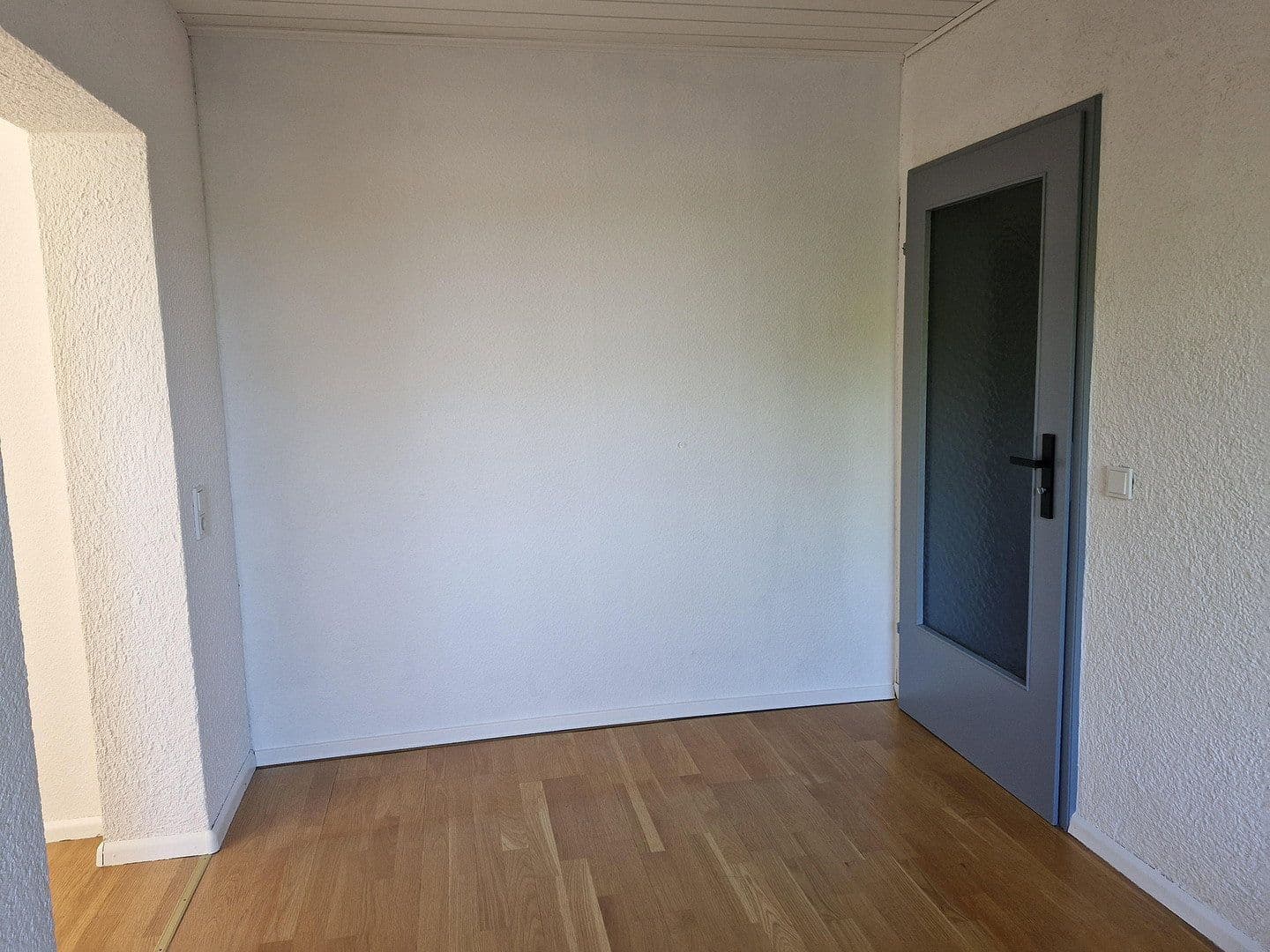 Pronájem bytu 4+1 107 m², Ludwigshafen pfingstweide, Porýní-Falc Pronájem bytu 4+1 107 m², Ludwigshafen pfingstweide, Porýní-Falc