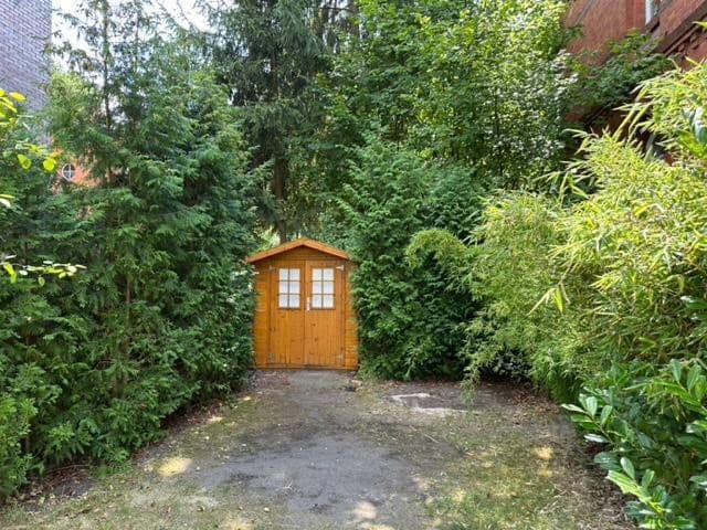 Prodej bytu 4+1 86 m², Berlin-Wannsee, Berlín Prodej bytu 4+1 86 m², Berlin-Wannsee, Berlín