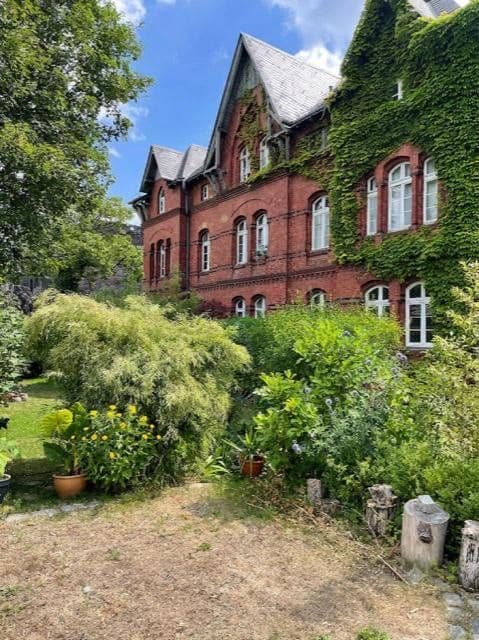 Prodej bytu 4+1 86 m², Berlin-Wannsee, Berlín Prodej bytu 4+1 86 m², Berlin-Wannsee, Berlín