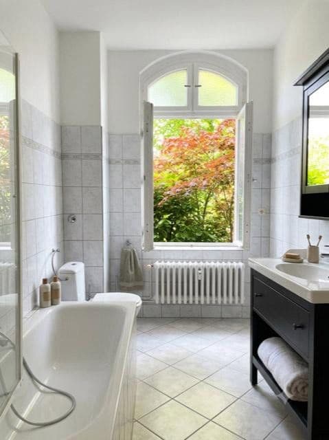 Prodej bytu 4+1 86 m², Berlin-Wannsee, Berlín Prodej bytu 4+1 86 m², Berlin-Wannsee, Berlín